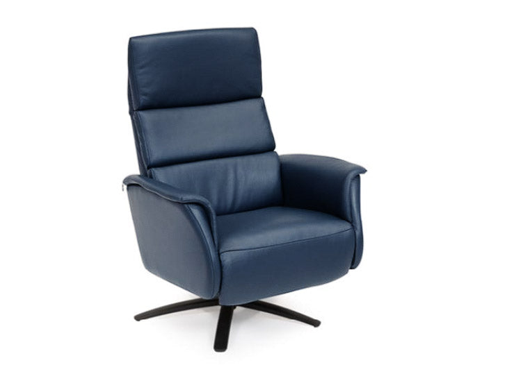 Superior 8009 Manual Recliner in Blue | Hjort Knudsen