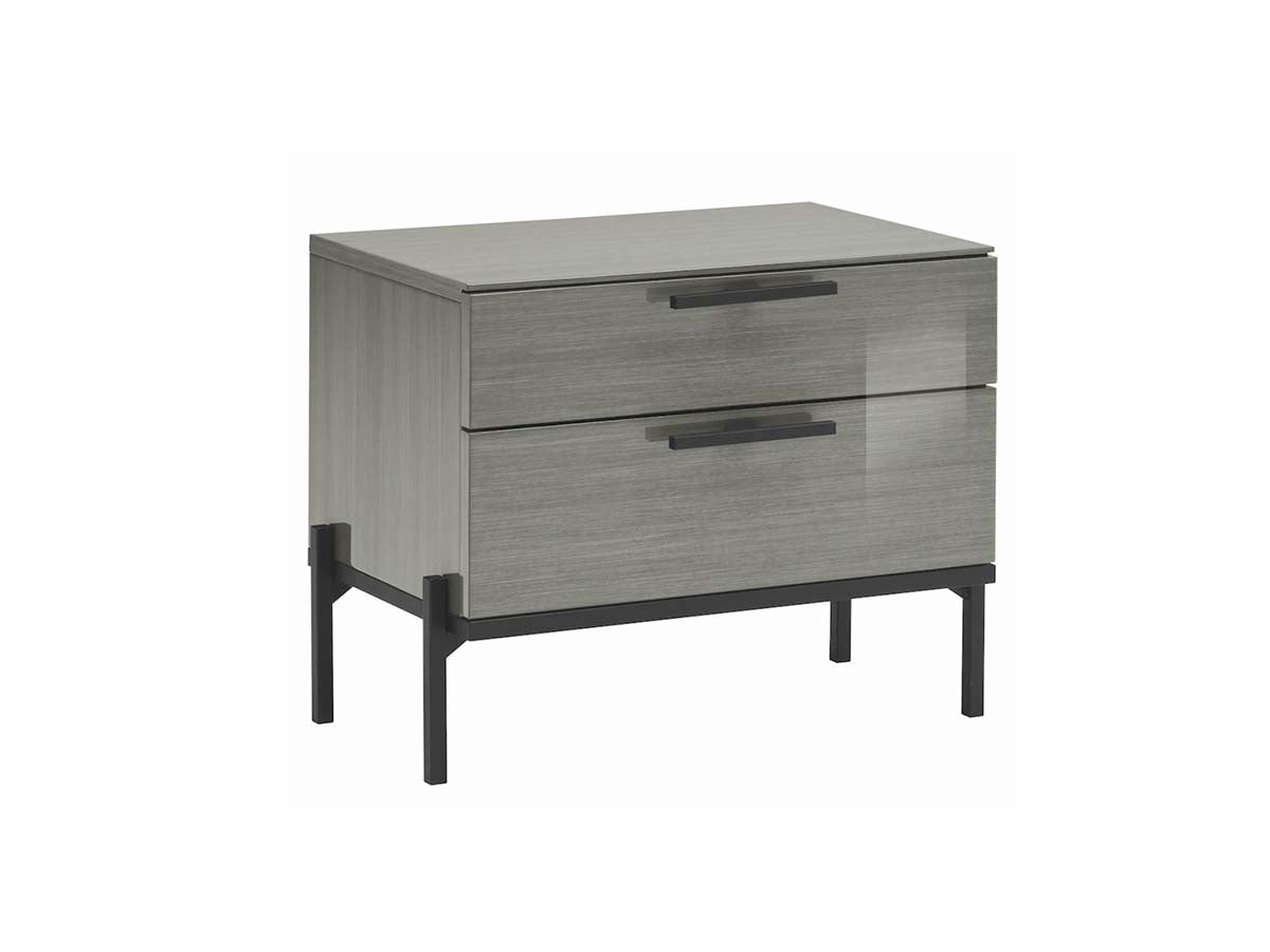 Novecento 2 Drawer Nightstand